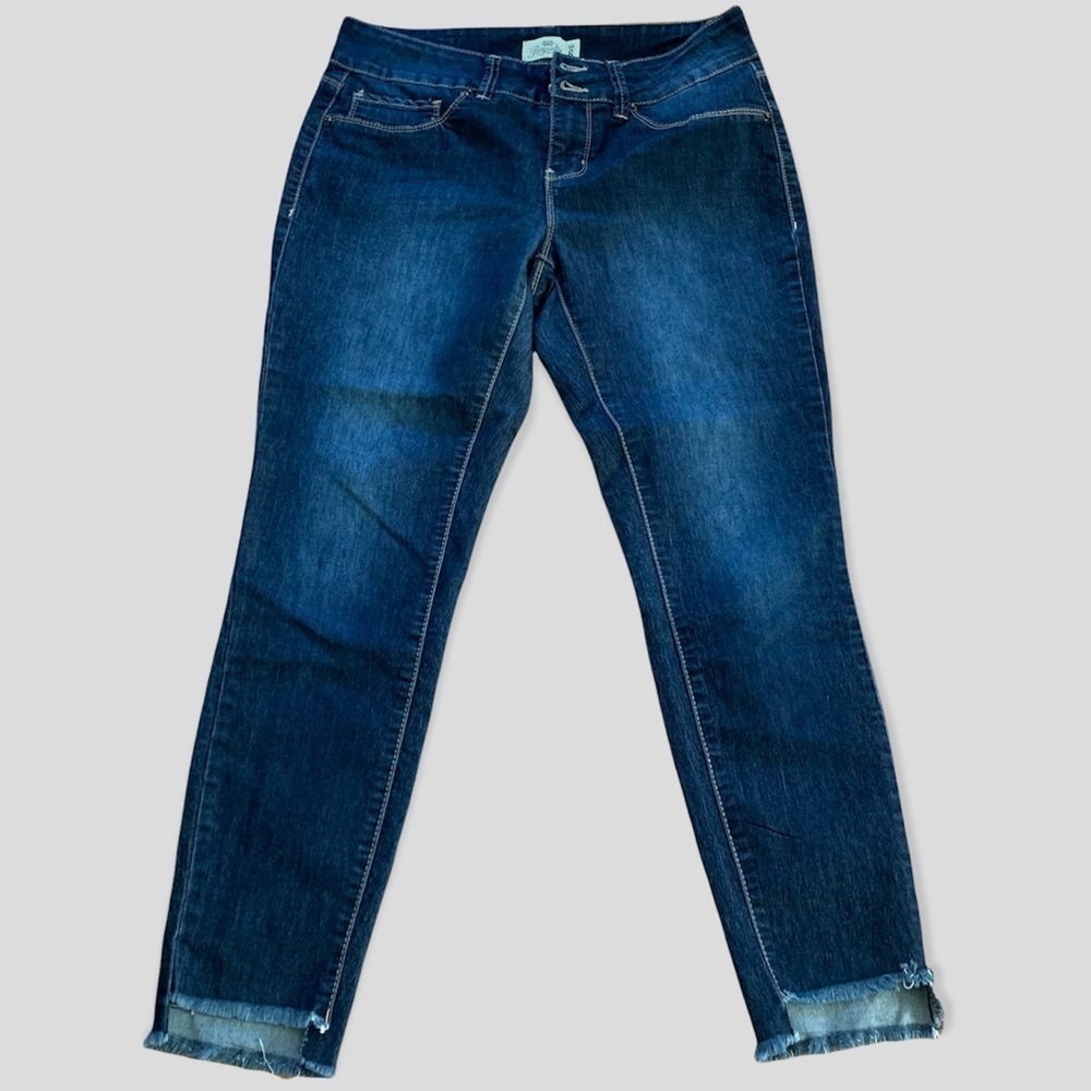 Dark wash frayed hem cropped skinny jeans 6
